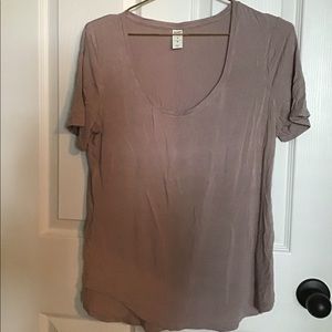 Old Navy T-Shirt
